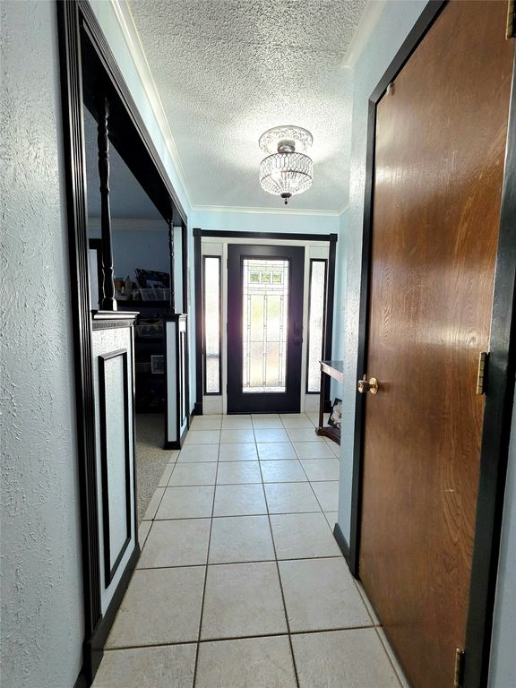 4620 Starlight Drive, Haltom City, TX 76117 — photo 4