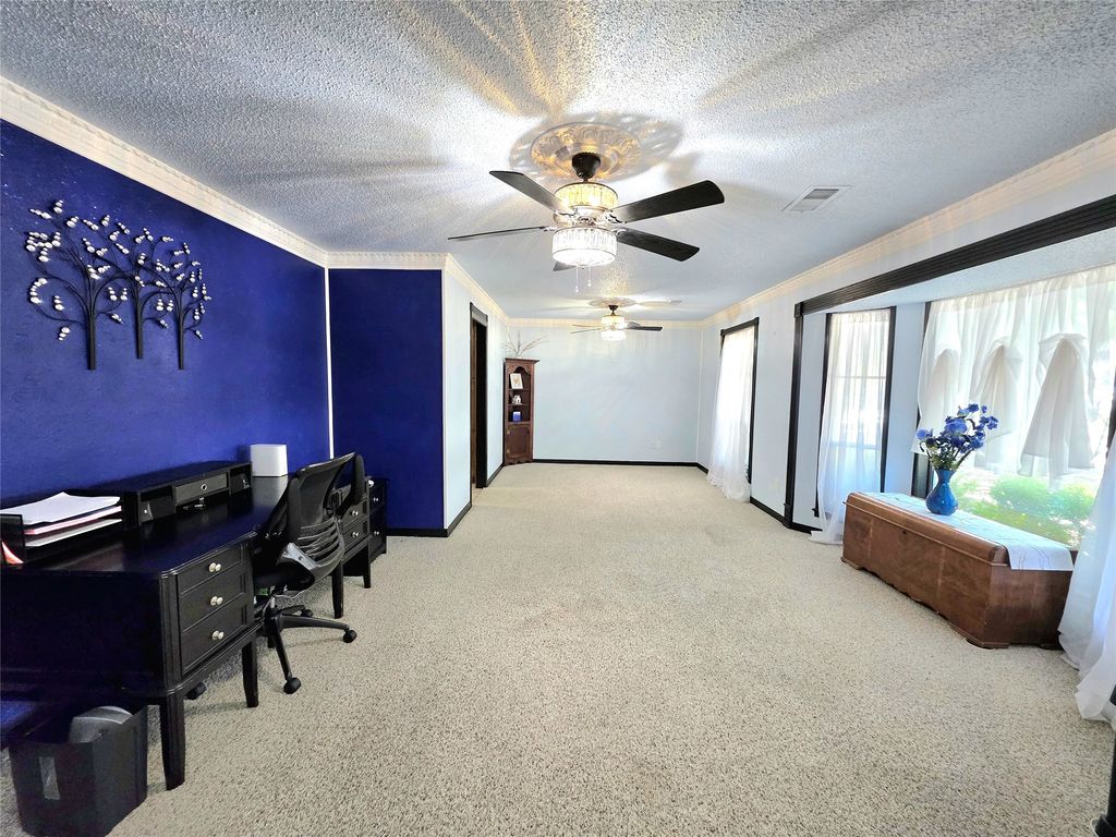 4620 Starlight Drive, Haltom City, TX 76117 — photo 5
