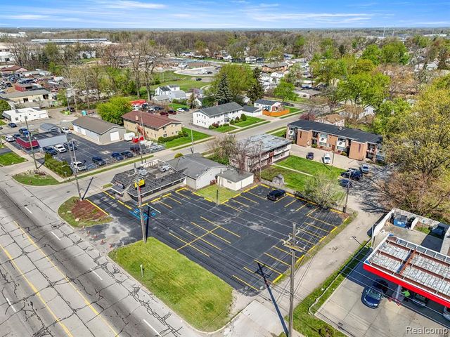 35676 Van Born Road, Wayne, MI 48184