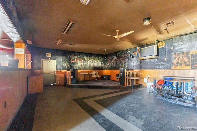 35676 Van Born Road, Wayne, MI 48184