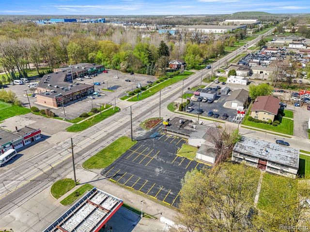 35676 Van Born Road, Wayne, MI 48184
