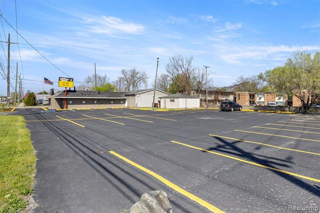 35676 Van Born Road, Wayne, MI 48184