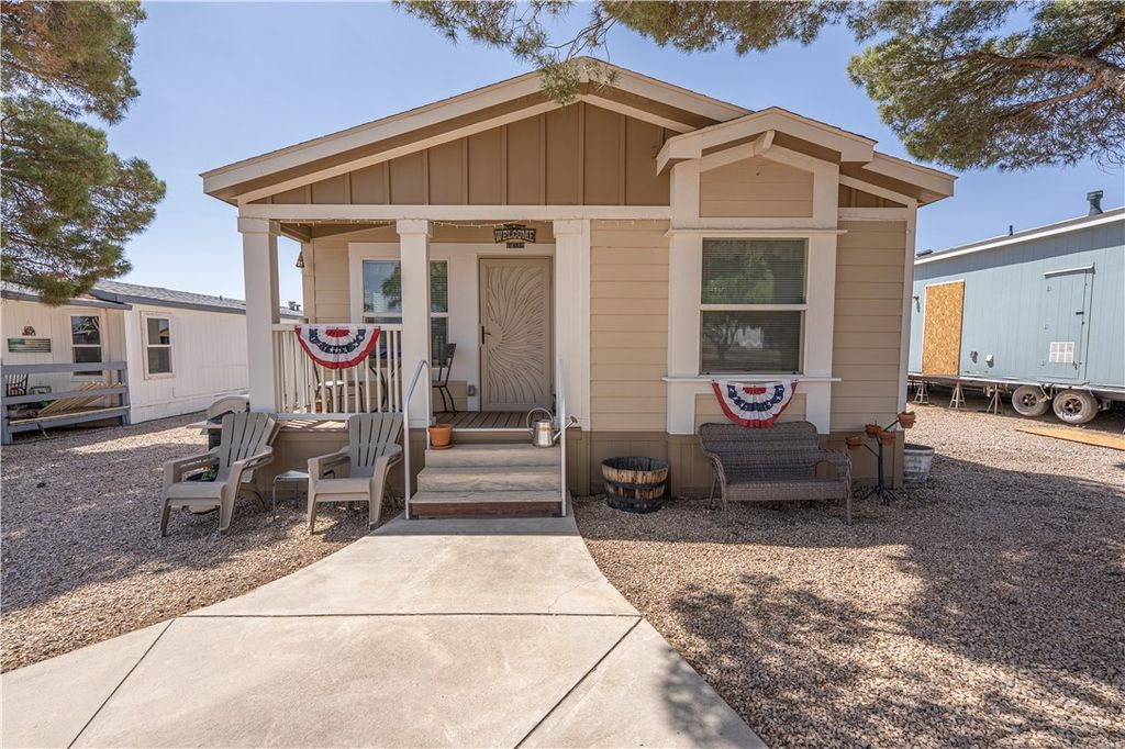 1207 E Aralia Drive, Kingman, AZ 86409