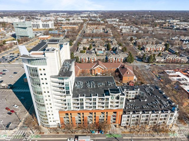505 E 6th Street 912, Charlotte, NC 28202