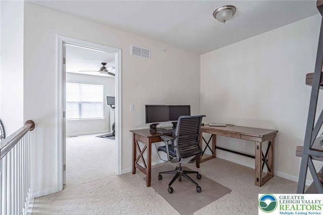 1350 Caspian Street, South Whitehall Twp, PA 18104