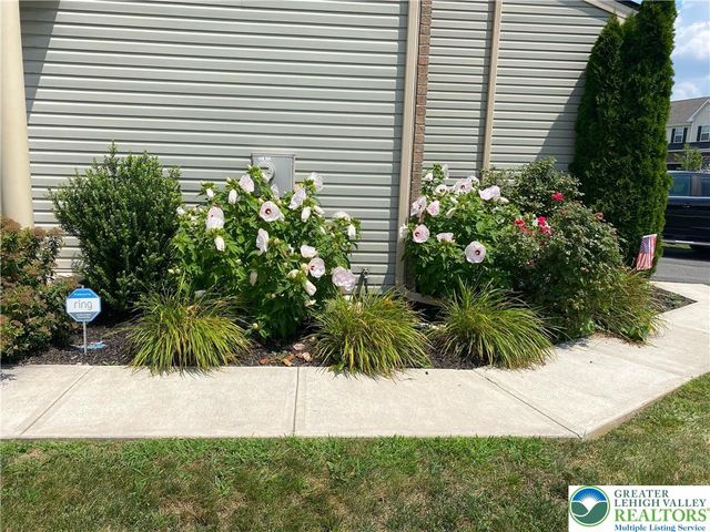1350 Caspian Street, South Whitehall Twp, PA 18104