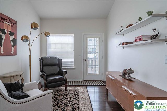 1350 Caspian Street, South Whitehall Twp, PA 18104