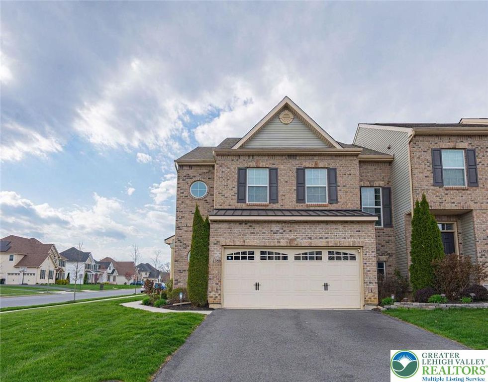 1350 Caspian Street, South Whitehall Twp, PA 18104
