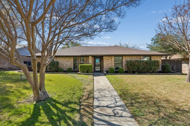 2520 Flagstone Drive, Plano, TX 75075