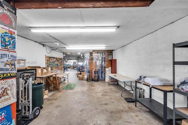 651 NW 106th Street, Miami, FL 33150