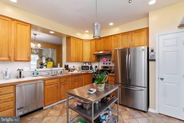 2580 SYLVAN MOOR LN, Woodbridge, VA 22191