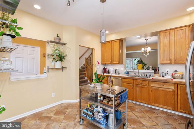 2580 SYLVAN MOOR LN, Woodbridge, VA 22191