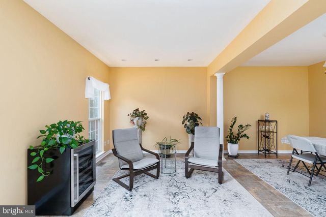 2580 SYLVAN MOOR LN, Woodbridge, VA 22191