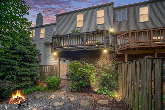 2580 SYLVAN MOOR LN, Woodbridge, VA 22191