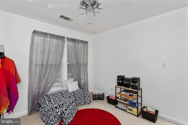 2580 SYLVAN MOOR LN, Woodbridge, VA 22191