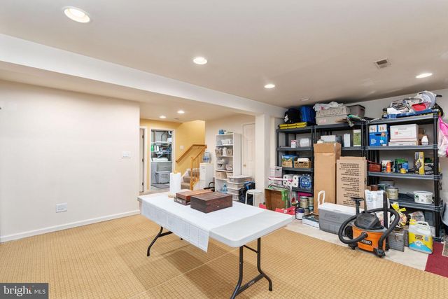 2580 SYLVAN MOOR LN, Woodbridge, VA 22191