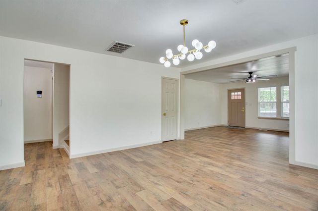 1324 W Maine Street, Enid, OK 73703
