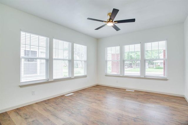 1324 W Maine Street, Enid, OK 73703
