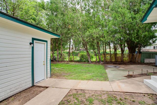 1324 W Maine Street, Enid, OK 73703
