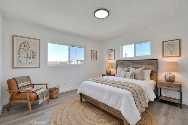 20916 Thunderbird, Apple Valley, CA 92307