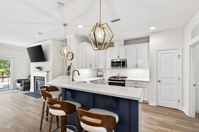 225 Mayfield Drive, Apex, NC 27539