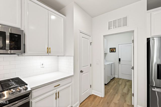 225 Mayfield Drive, Apex, NC 27539