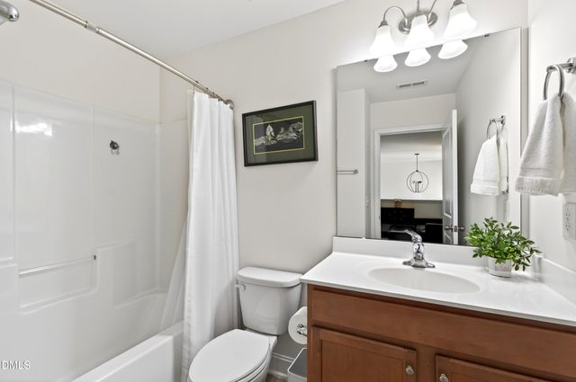 225 Mayfield Drive, Apex, NC 27539