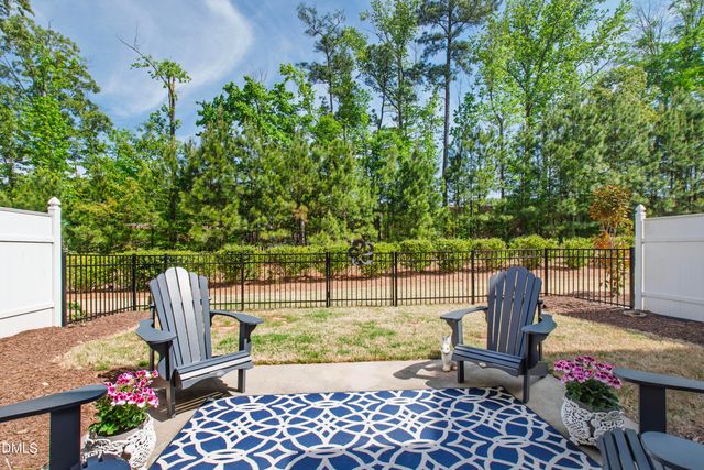 225 Mayfield Drive, Apex, NC 27539