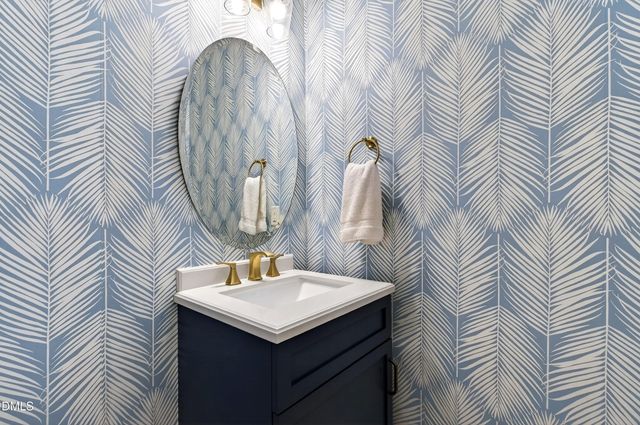 225 Mayfield Drive, Apex, NC 27539