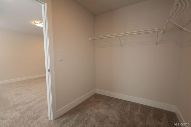 653 Swift Creek Drive, Chelsea, MI 48118