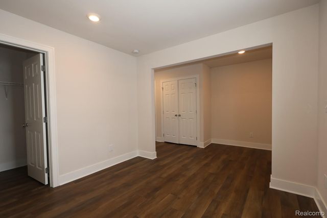 653 Swift Creek Drive, Chelsea, MI 48118