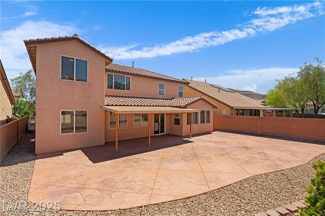 10281 Wolves Den Lane, Las Vegas, NV 89178