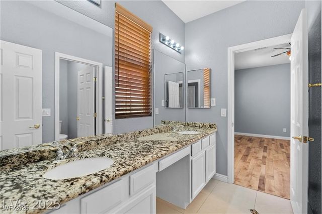 10281 Wolves Den Lane, Las Vegas, NV 89178