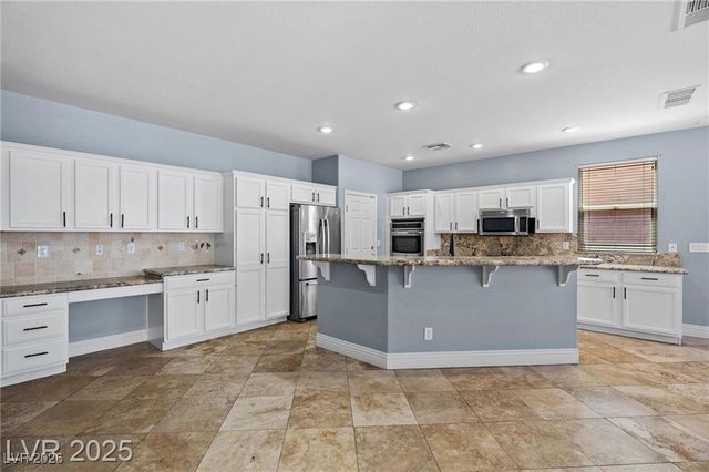 10281 Wolves Den Lane, Las Vegas, NV 89178