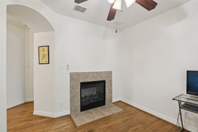 4109 Aqueduct Drive, Denton, TX 76210