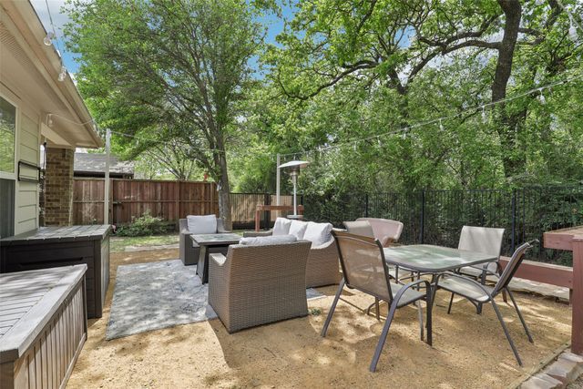 4109 Aqueduct Drive, Denton, TX 76210