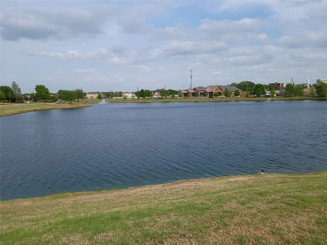 4109 Aqueduct Drive, Denton, TX 76210