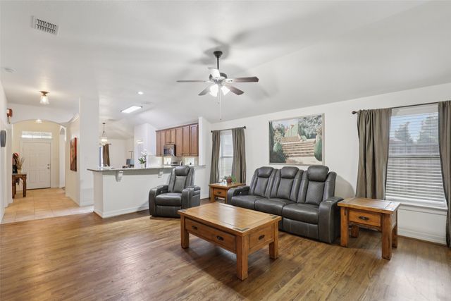 4109 Aqueduct Drive, Denton, TX 76210