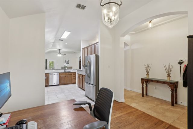 4109 Aqueduct Drive, Denton, TX 76210