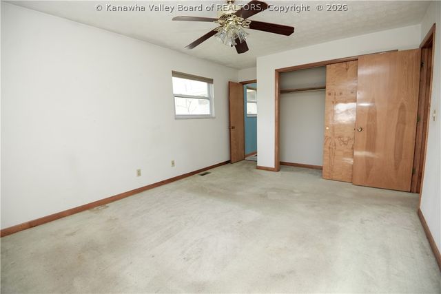 8917 Coal River Road, St Albans, WV 25177