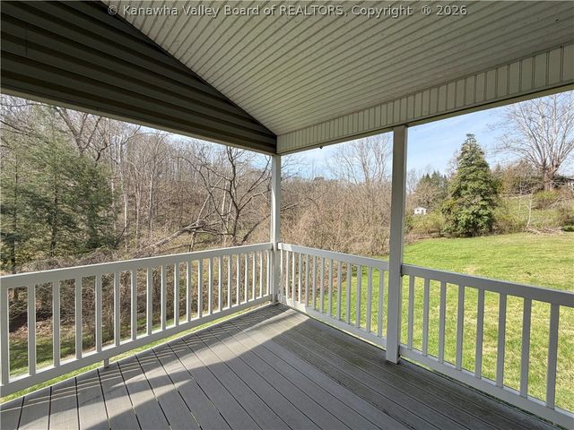 8917 Coal River Road, St Albans, WV 25177