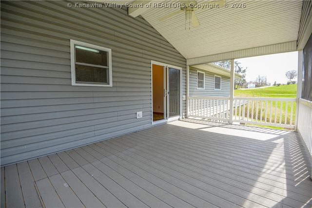 8917 Coal River Road, St Albans, WV 25177