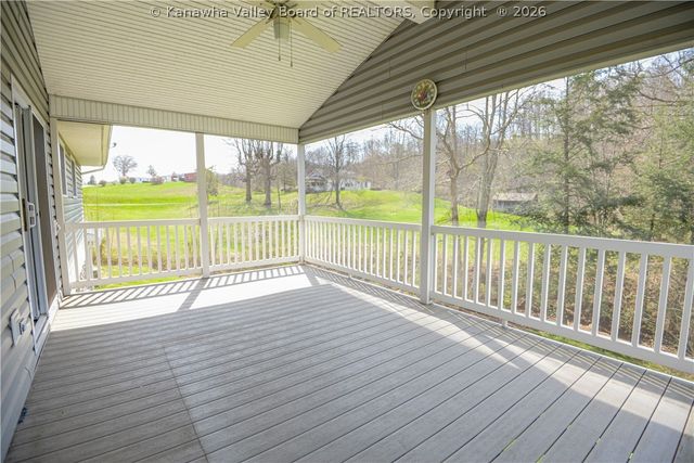 8917 Coal River Road, St Albans, WV 25177