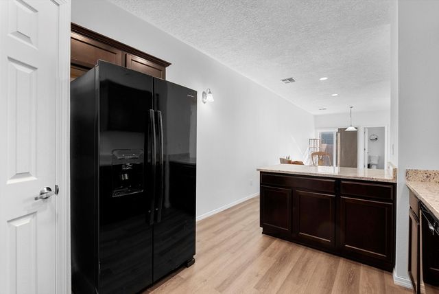 311 SAN CLEMENTE Avenue NW, Albuquerque, NM 87107