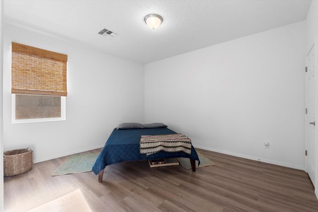 311 SAN CLEMENTE Avenue NW, Albuquerque, NM 87107