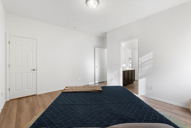 311 SAN CLEMENTE Avenue NW, Albuquerque, NM 87107