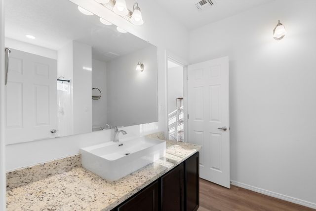 311 SAN CLEMENTE Avenue NW, Albuquerque, NM 87107