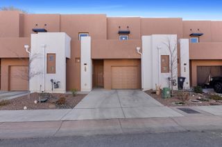 311 SAN CLEMENTE Avenue NW, Albuquerque, NM 87107