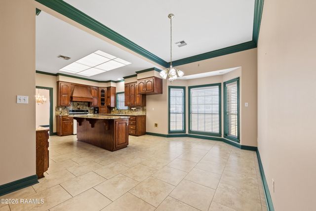 1110 Mardi Gras Road, Carencro, LA 70520