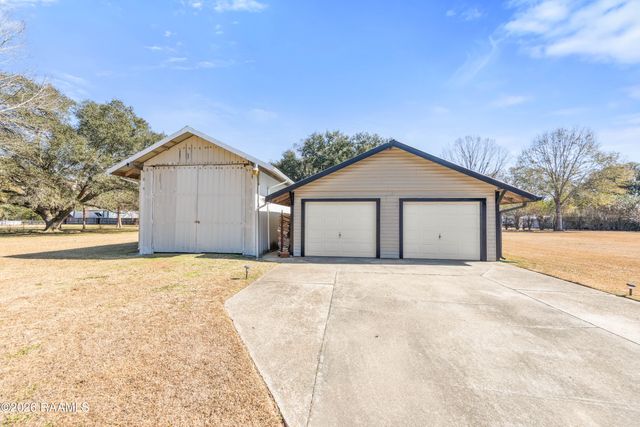 1110 Mardi Gras Road, Carencro, LA 70520
